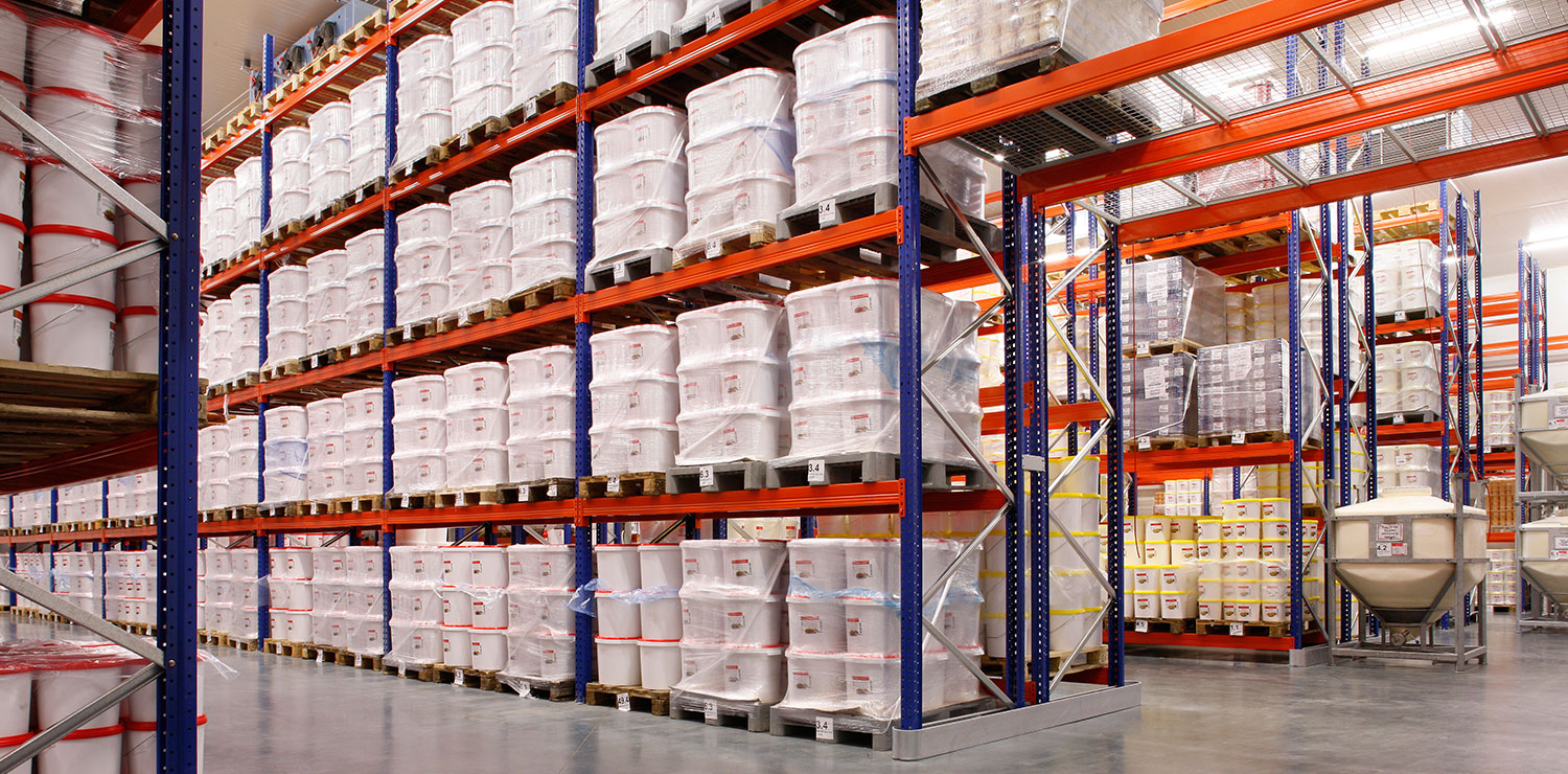 Gekoelde stockruimte sauzen Gekoelde stockruimte sauzen